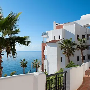 https://apartment-amazing-3-bedrooms-seaview-torrox.1costadelsol.com